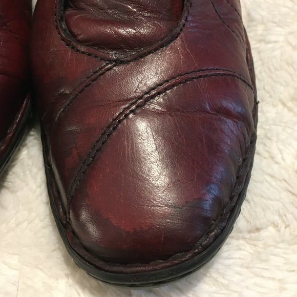 Josef Seibel Soft Burgundy Leather Whimsigoth Buckled Heels - Picture 13 of 16